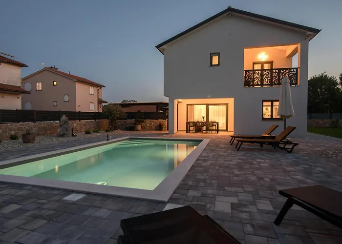 Kuca Za Odmor Tara & Lana I Villa Kornić