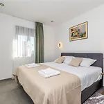 Вилла Kuca Za Odmor Tara & Lana I